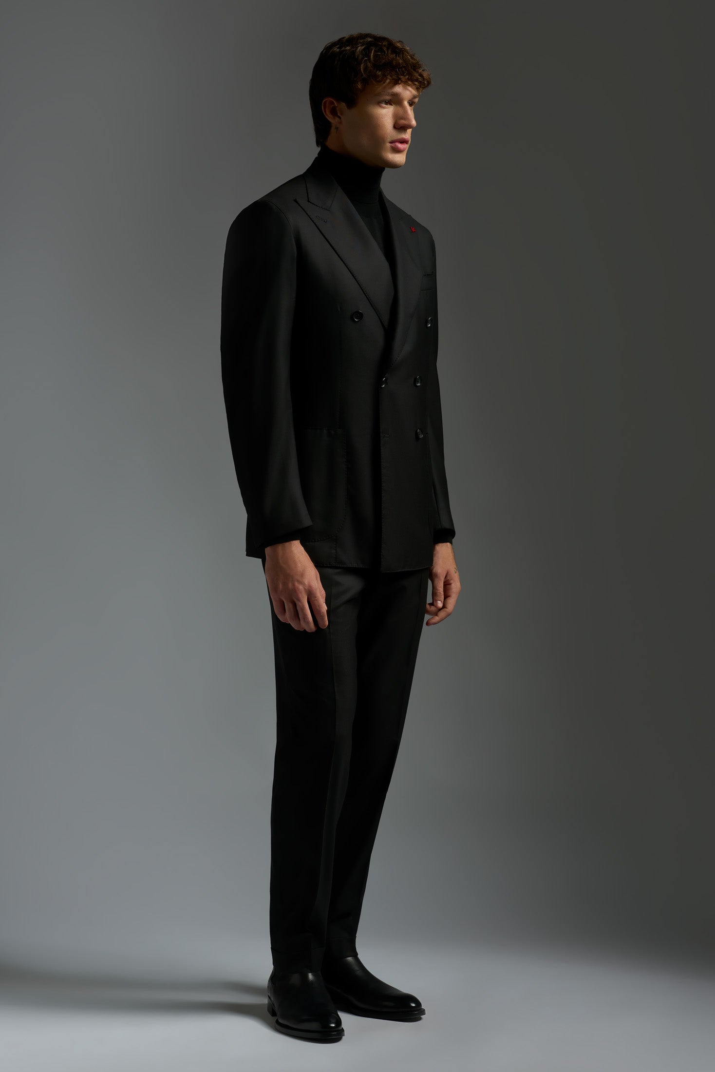 007947_000_89828_990-media-2