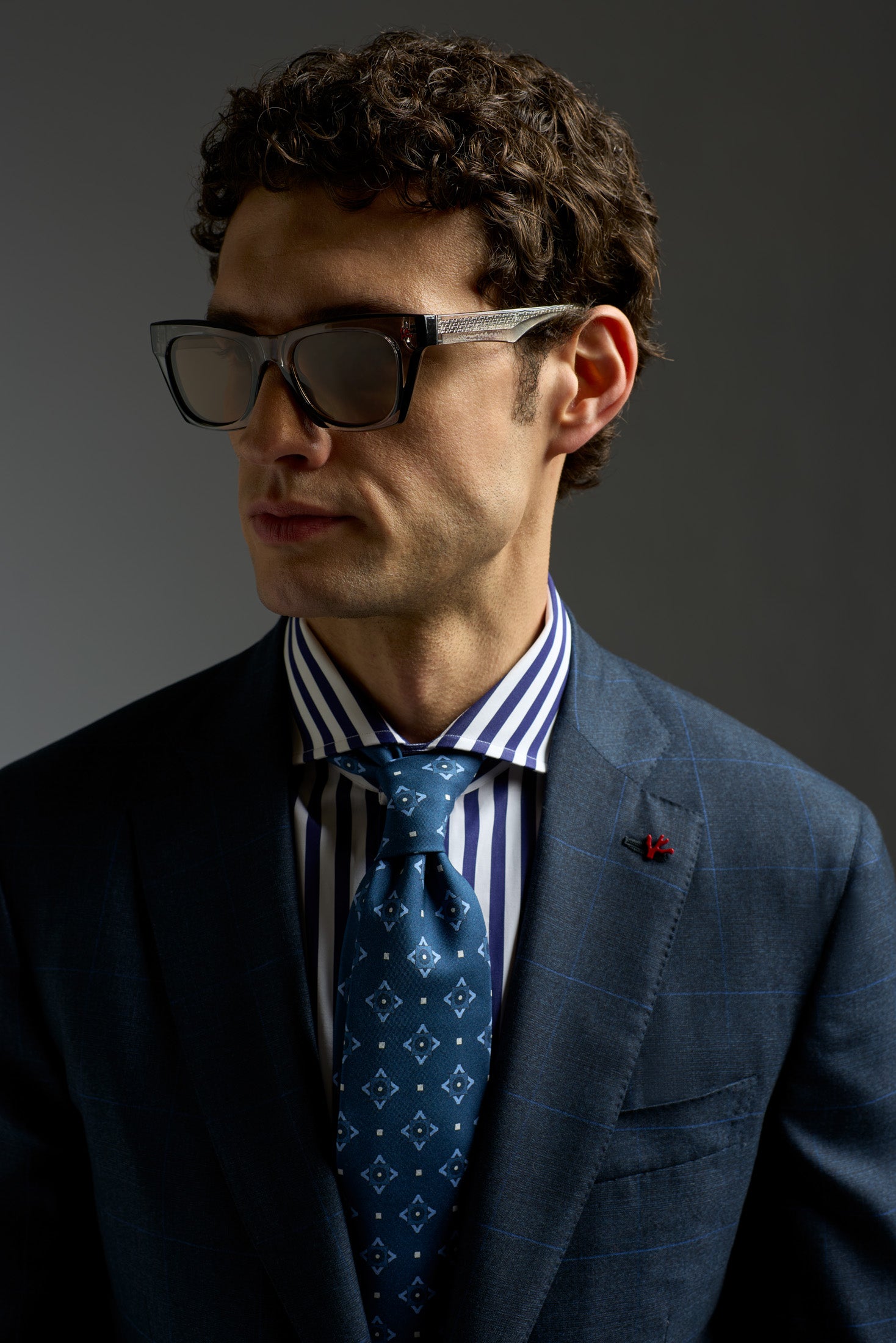 724AFI_100_89825_800-media-3