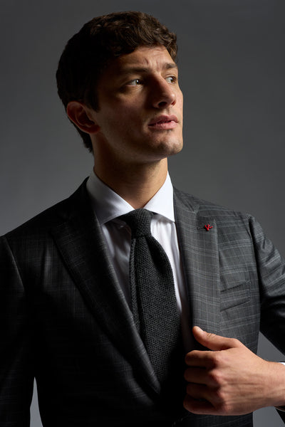 724AFI_100_9169M_970-media-3