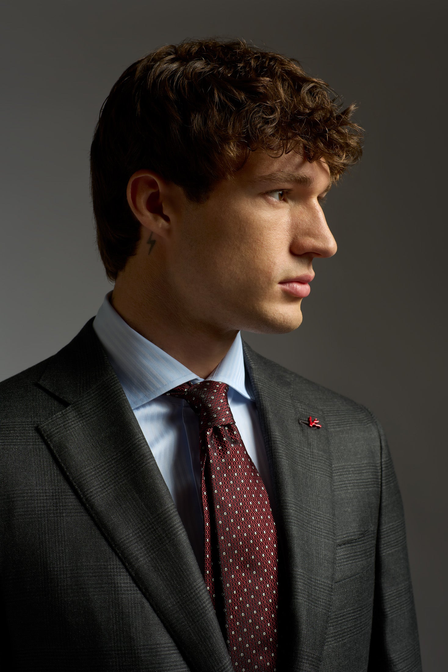 724AFI_100_96122_970-media-3