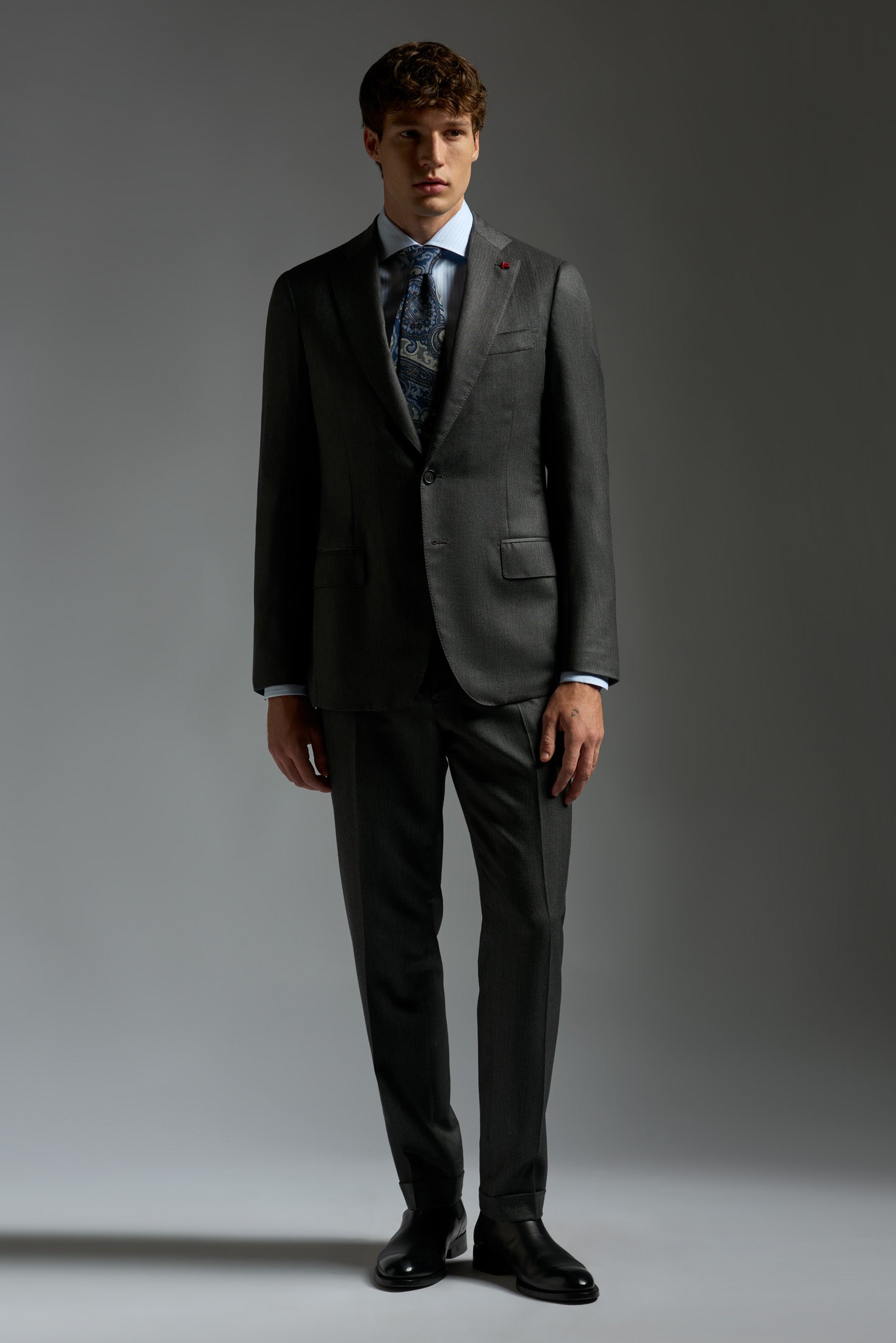 724AFI_100_96124_970-media-1
