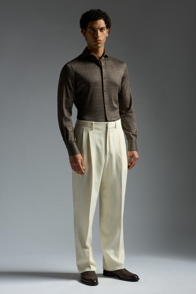 CAJ002_000_98792_450-media-2