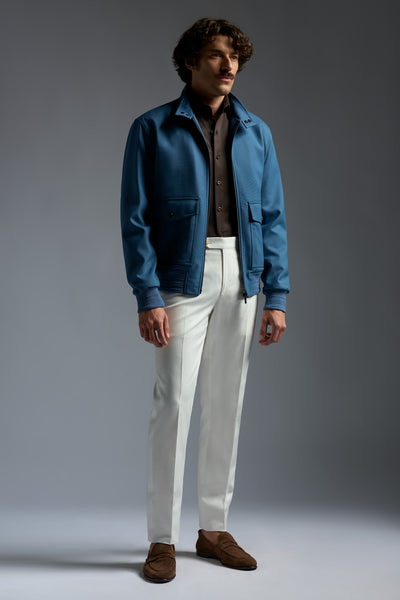 CAJ002_000_J0417_440-media-2