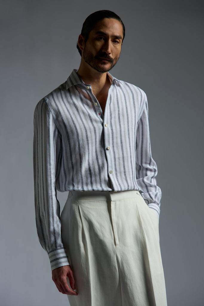 CAM088_000_C1050_03-media-1