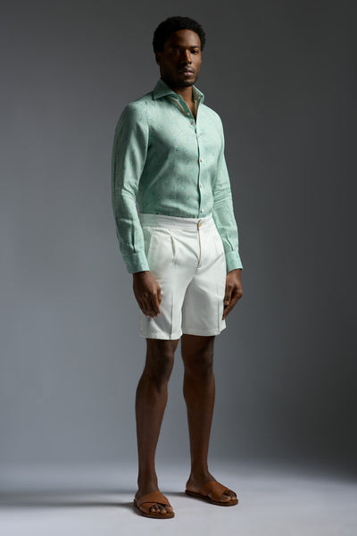 CAM196_000_C1073_02-media-2