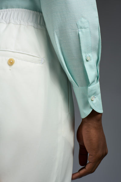 CAM225_000_C9302_06-media-4