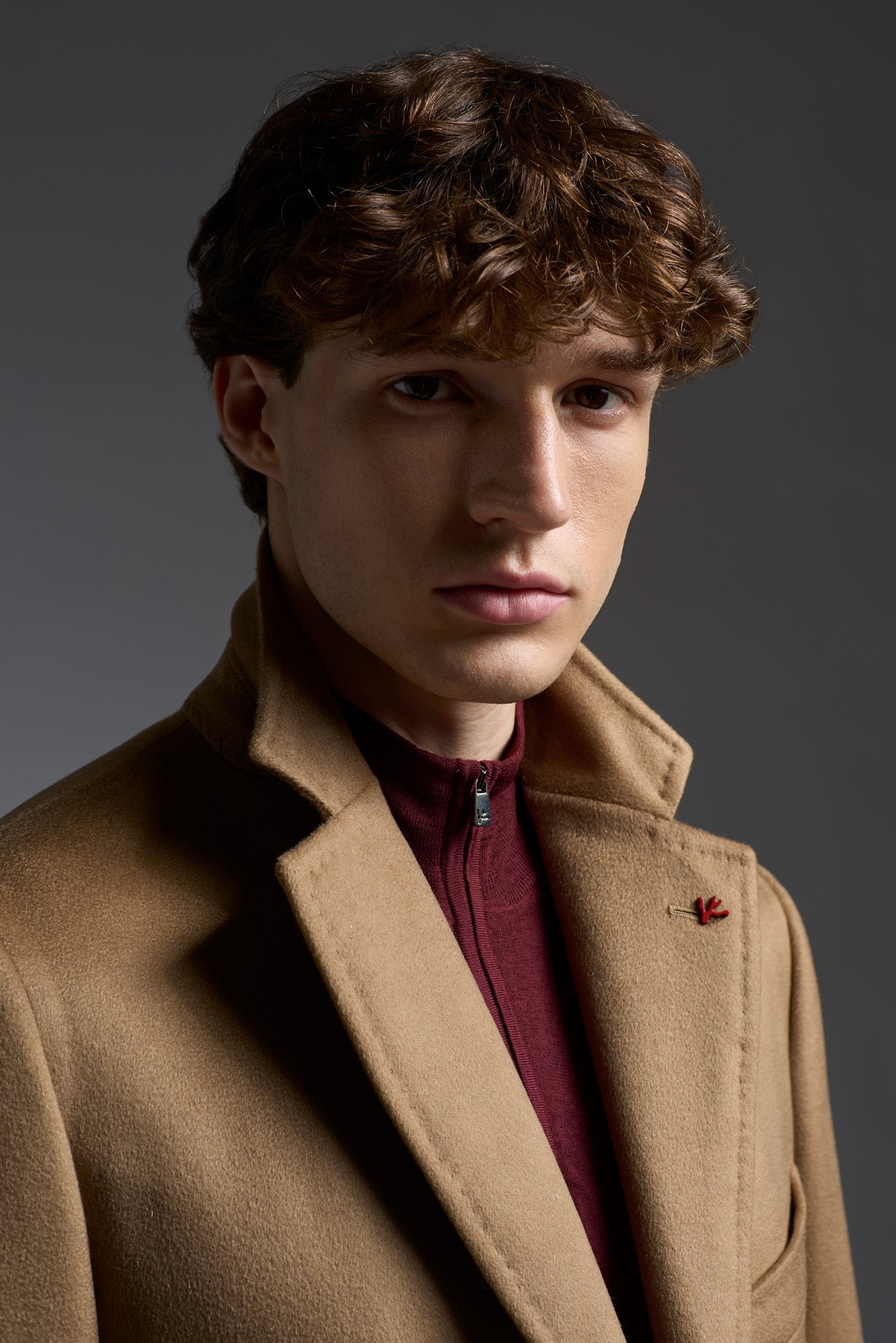 CP7163_000_93700_330-media-4