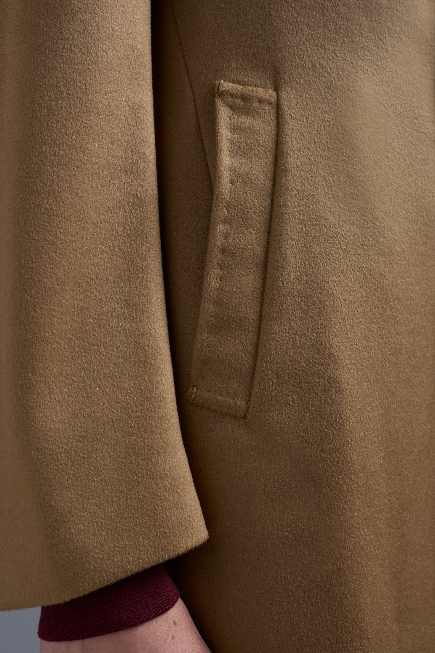 CP7163_000_93700_330-media-5