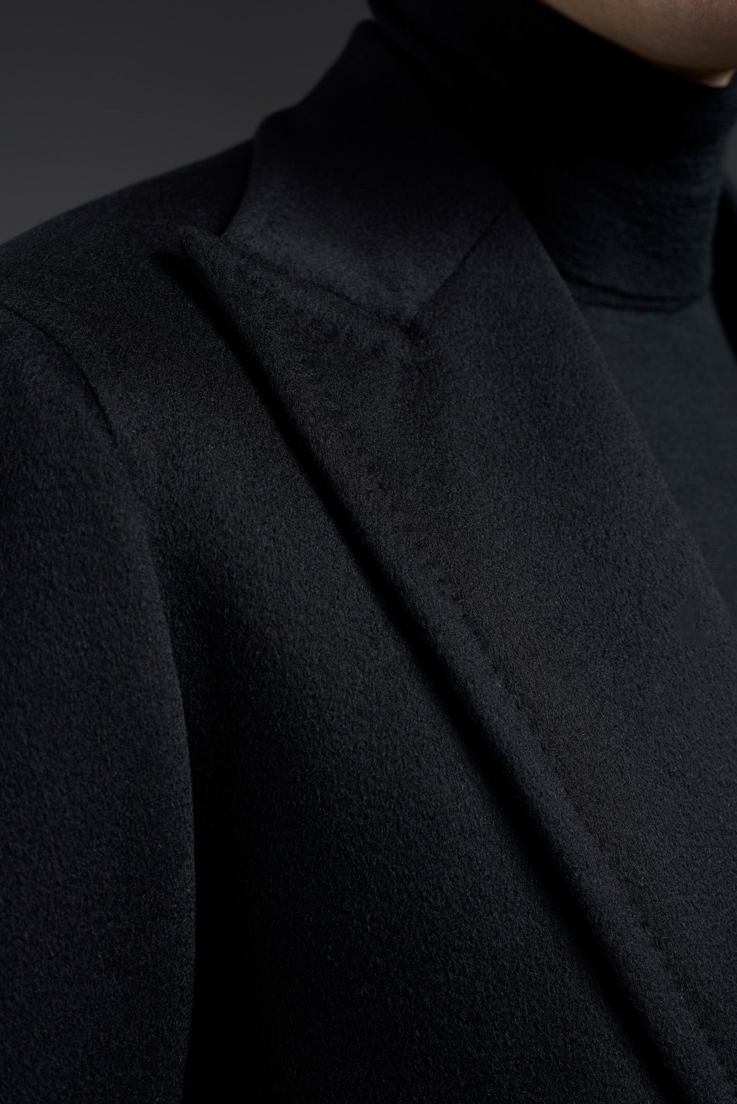 CP8582_000_93700_990-media-5