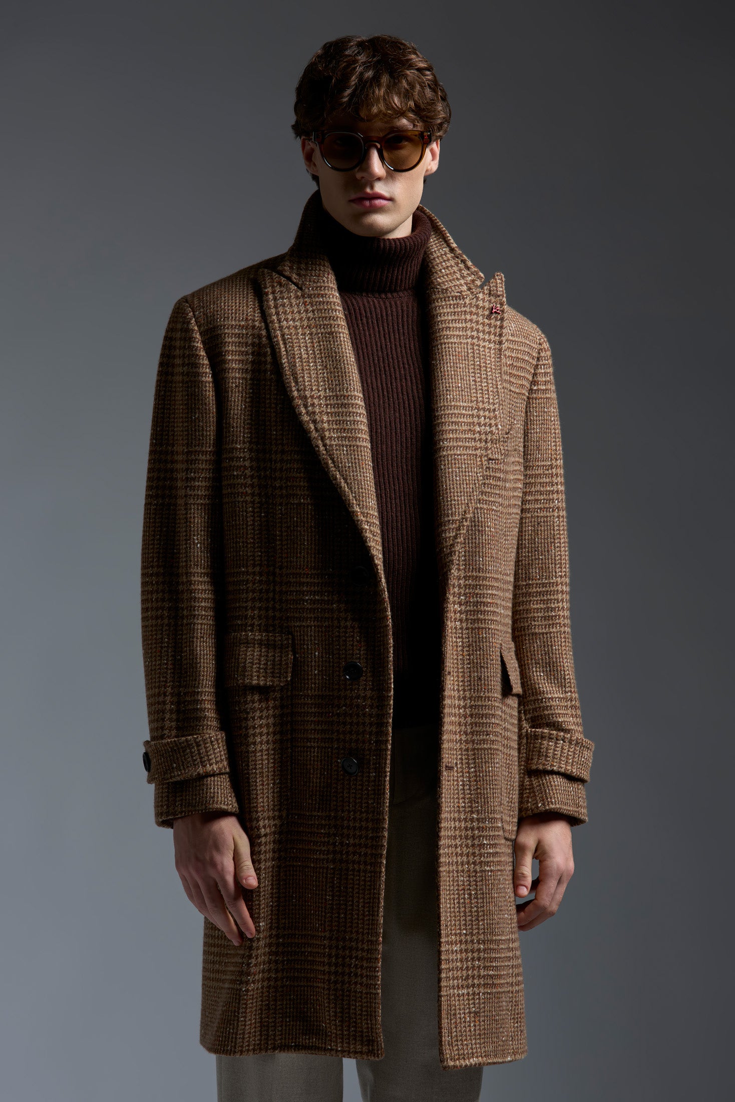 CP8928_000_99761_430-media-2