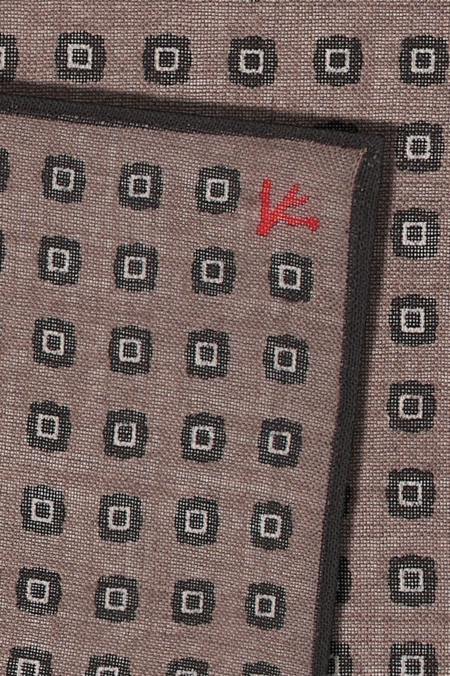 FZOOO5_000_FZ715_01-media-2