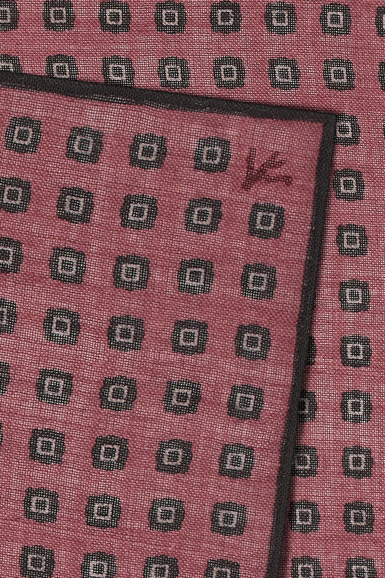 FZOOO5_000_FZ715_02-media-2