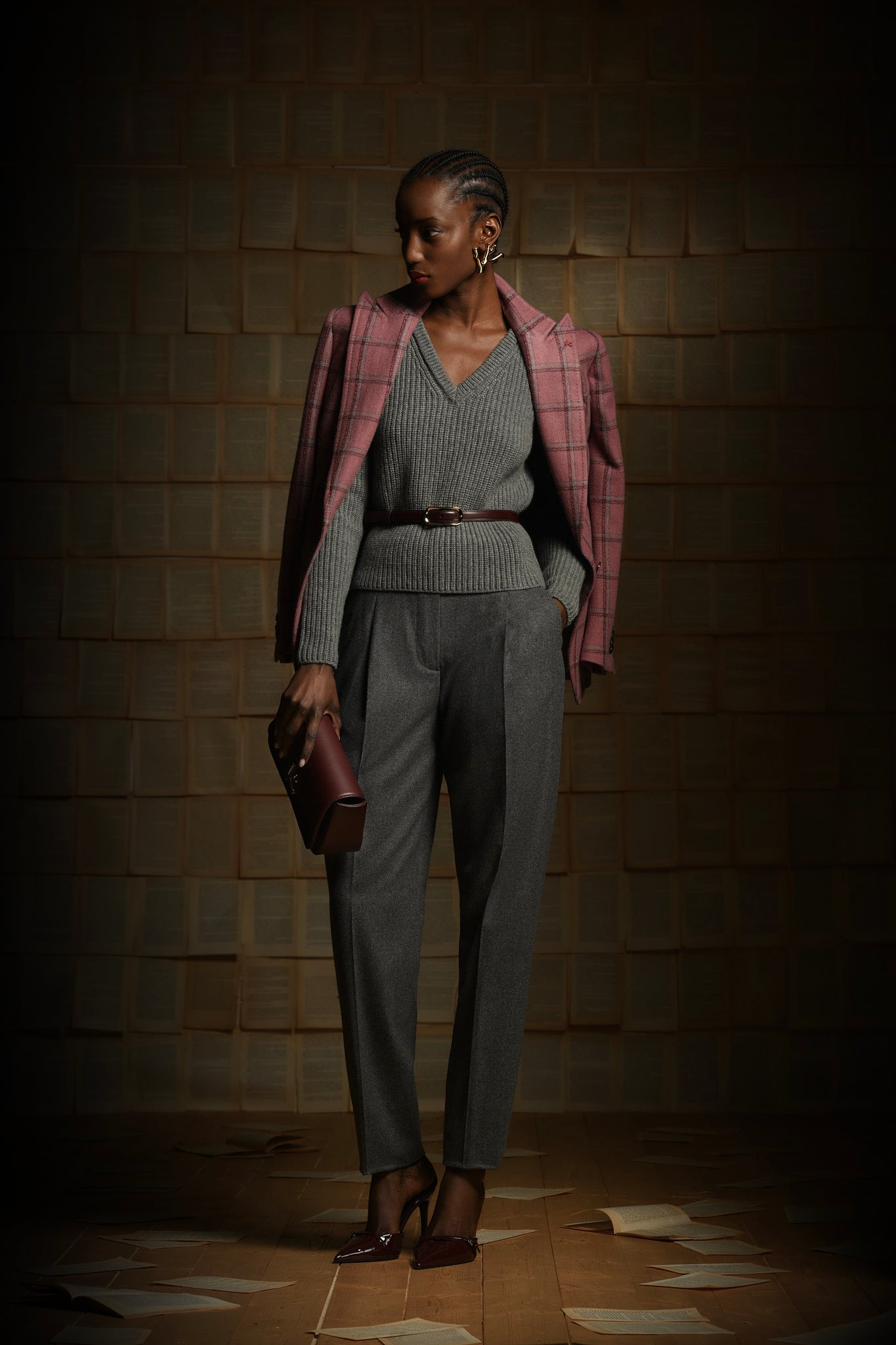 Women Lookbook Fall Winter 25 – ISAIA Napoli