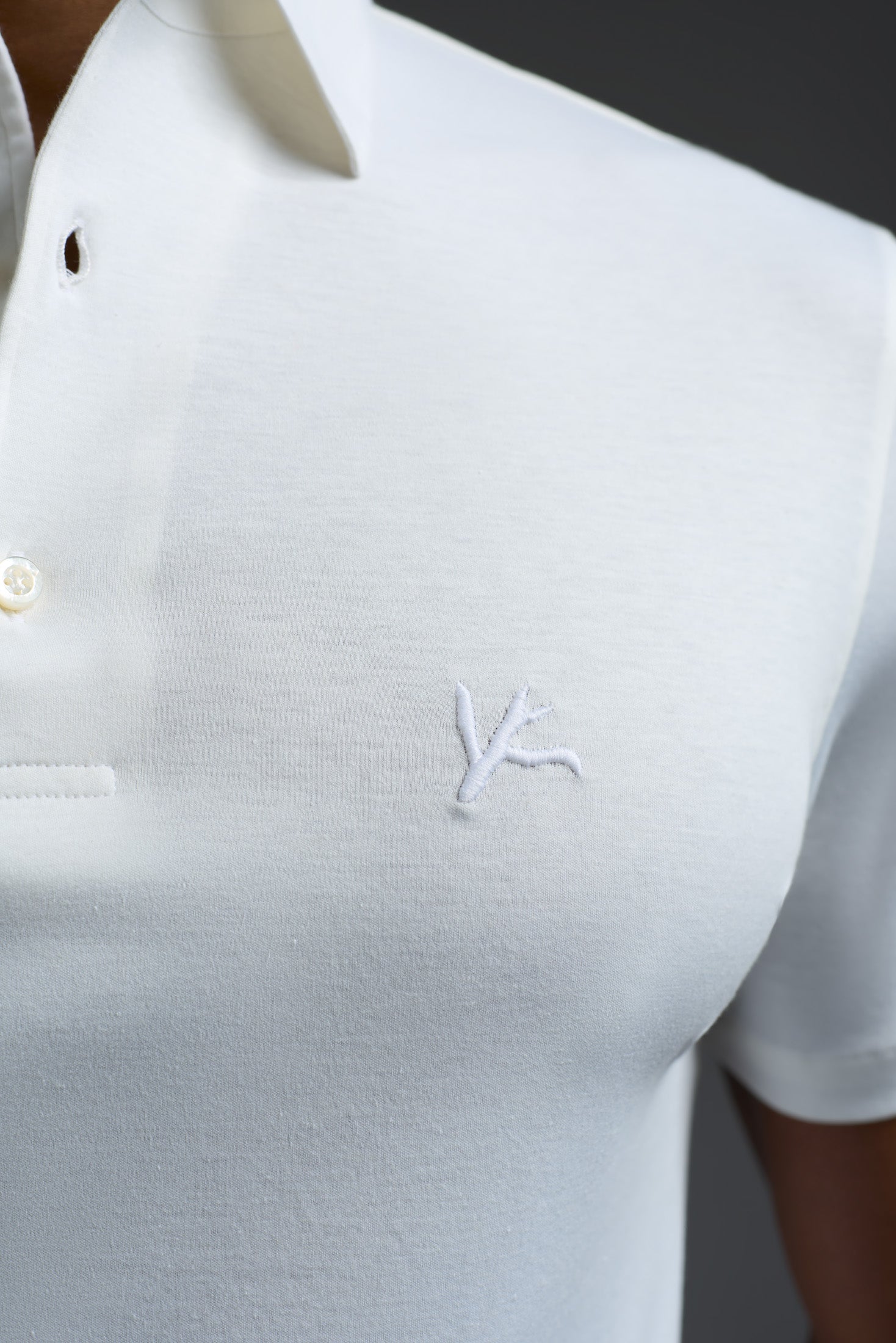 MCX159_000_J0416_000-media-4