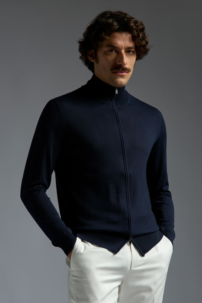 MG8019_000_YP005_810-media-1