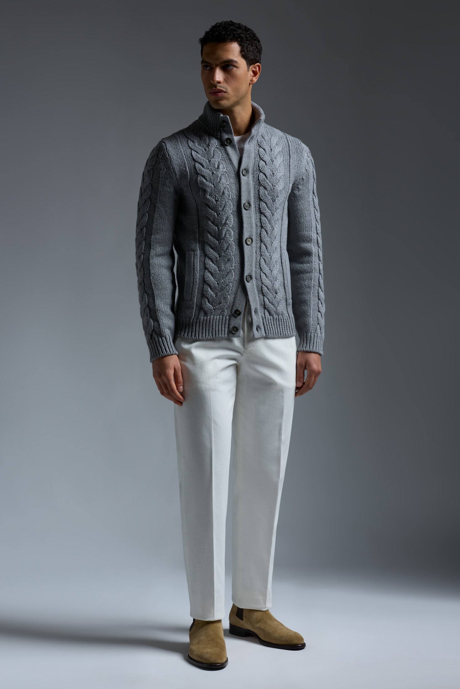 MG8427_000_Y0405_910-media-2