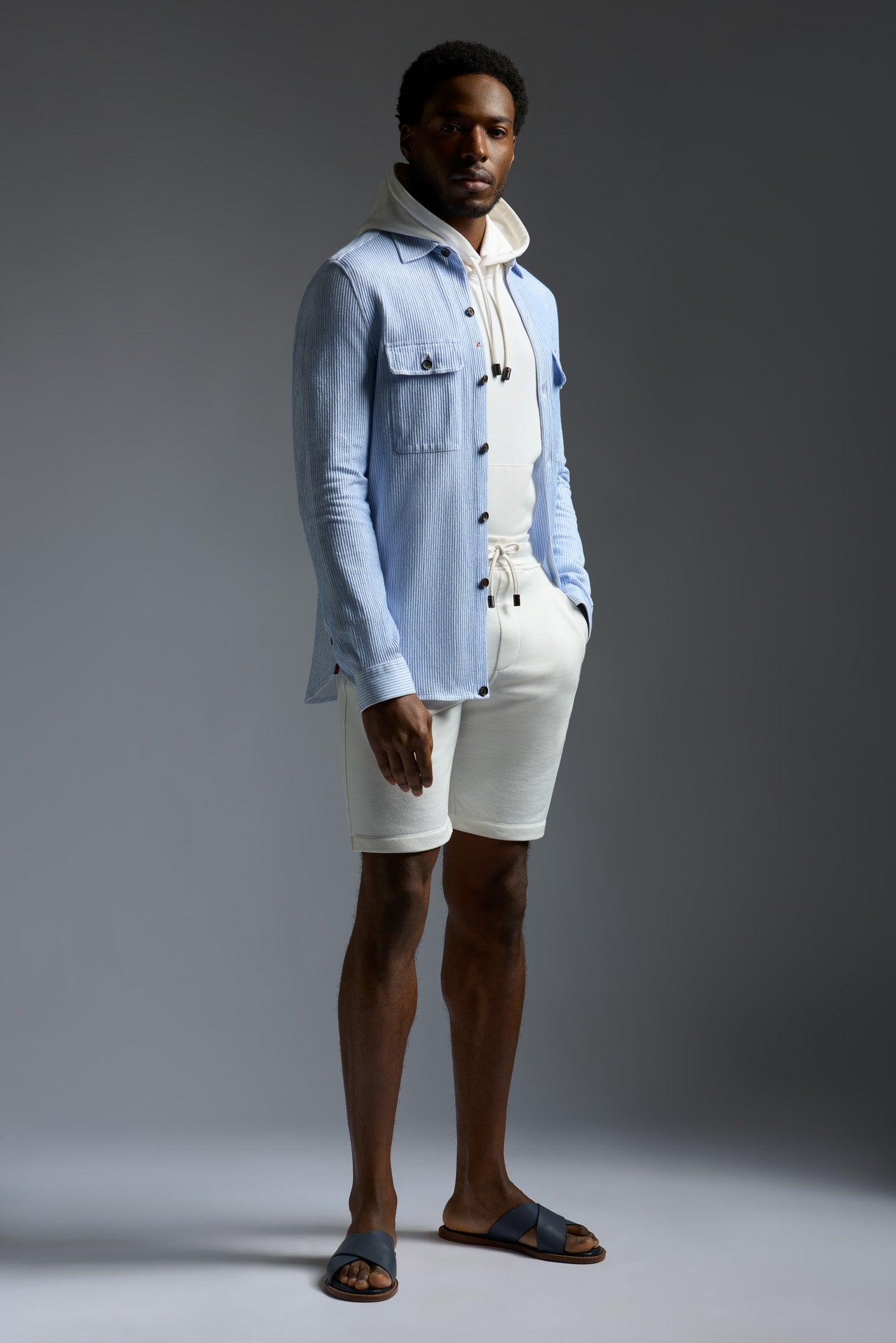 MP0052_000_J0372_000-media-1