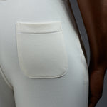 MP0052_000_J0372_000-media-4