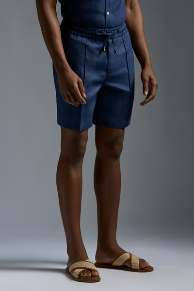 PNC021_000_P9110_811-media-2