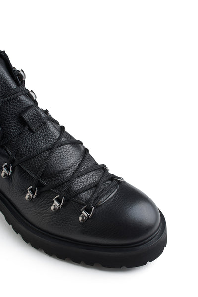 SHF034_000_CALFE_990-media-5