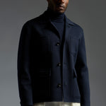 SU7302_000_81670_800-media-1