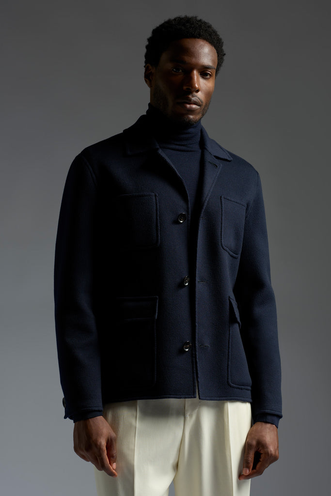 SU7302_000_81670_800-media-1