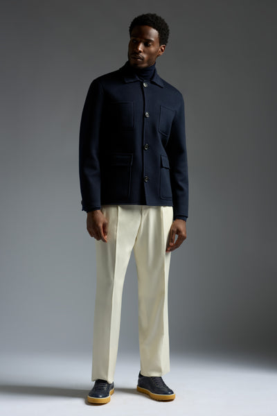 SU7302_000_81670_800-media-2