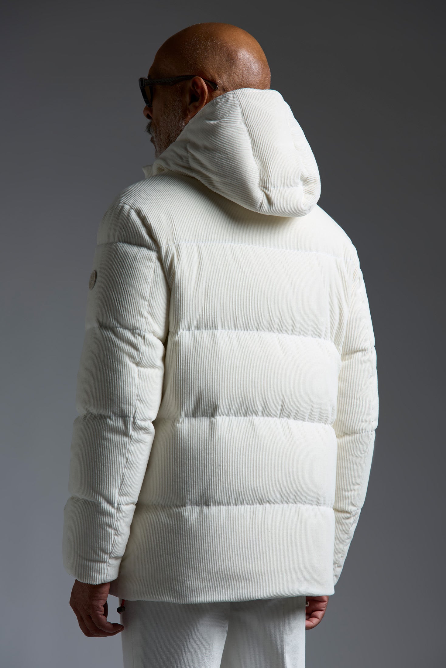 SW7304_000_20320_020-media-3