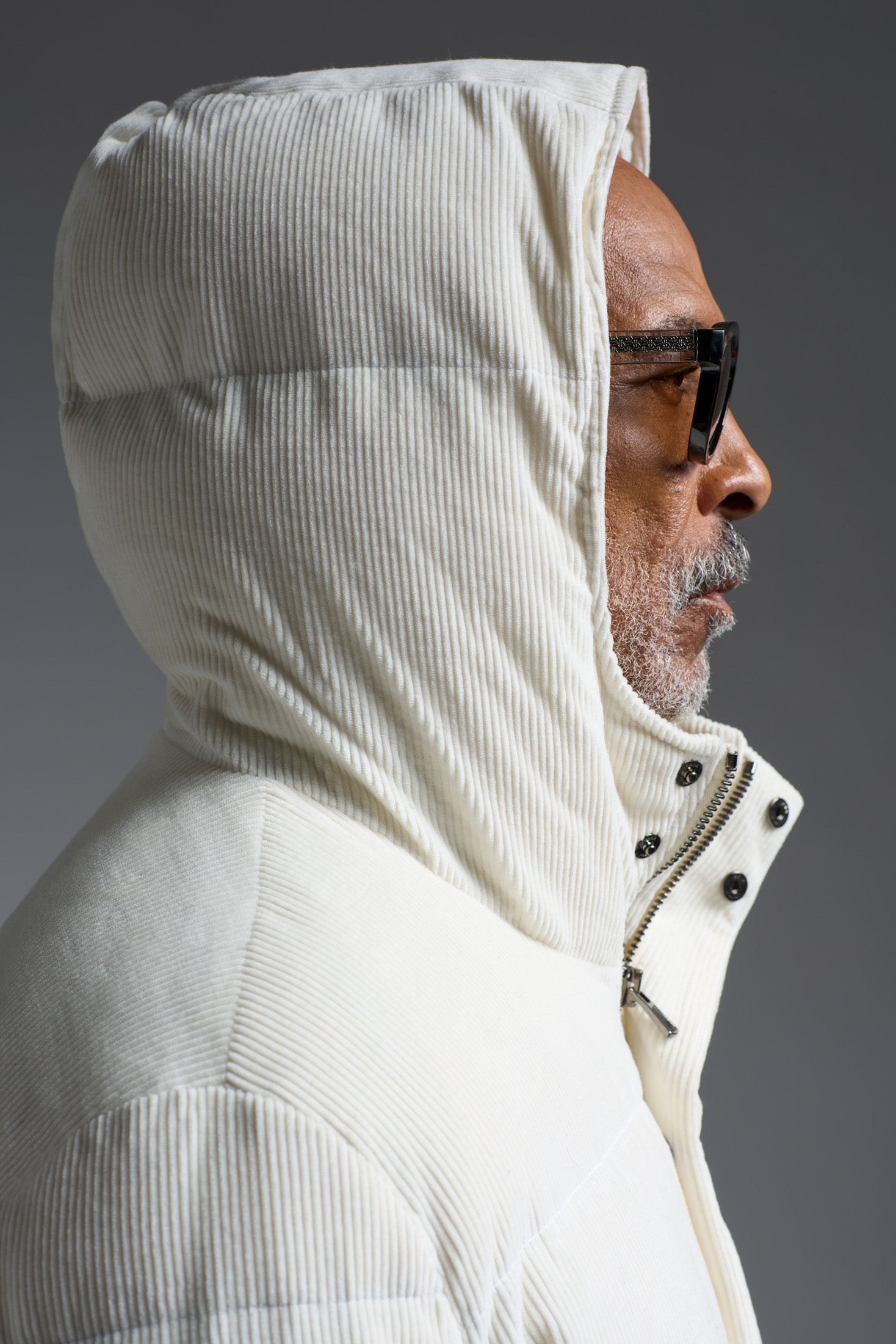 SW7304_000_20320_020-media-4