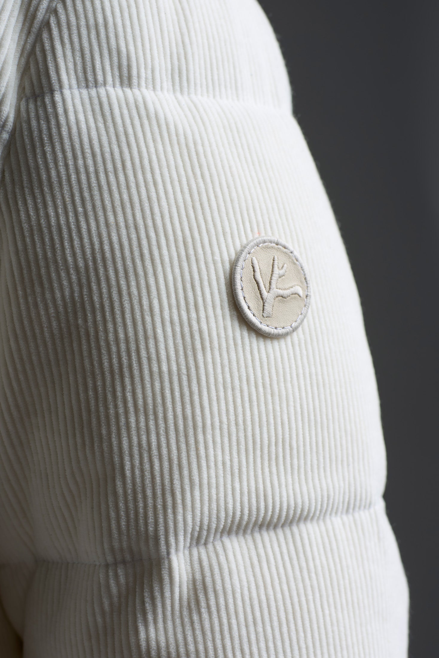 SW7304_000_20320_020-media-5